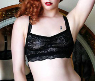 Dollhouse Bettie Lace Bralette