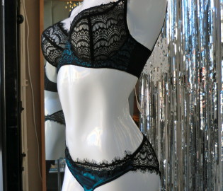 bra shopping