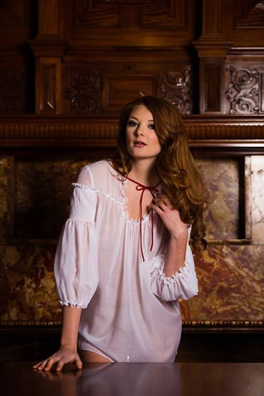 Layneau Sophia night shirt