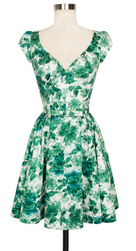 curve friendly fashions