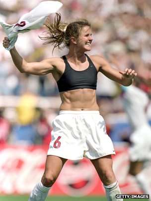 sports bra women's soccer