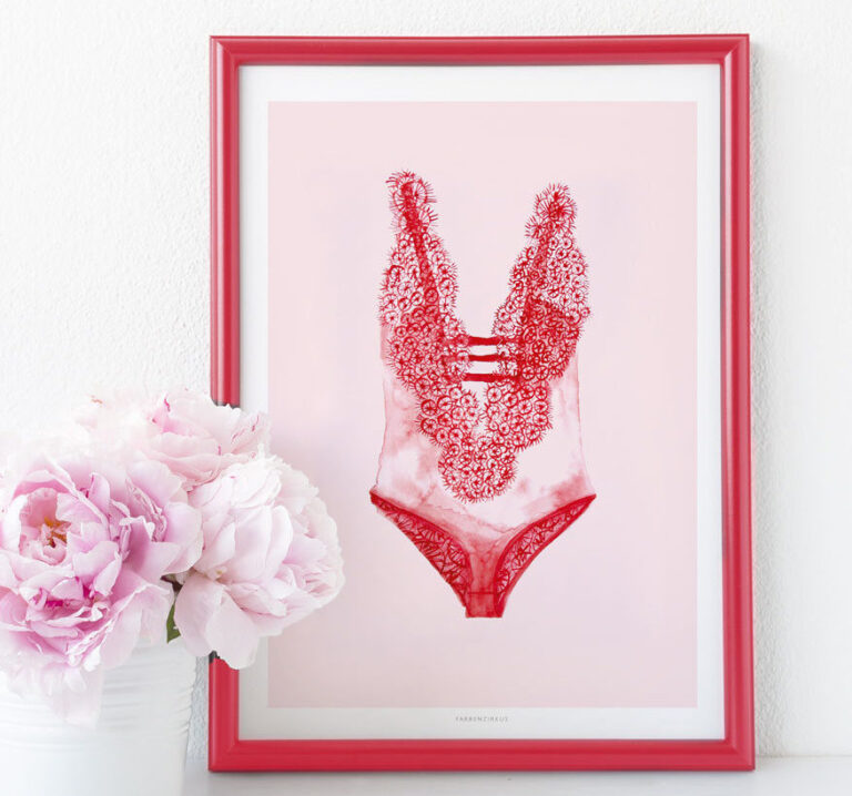 6 Lingerie Themed Stocking Stuffer Ideas
