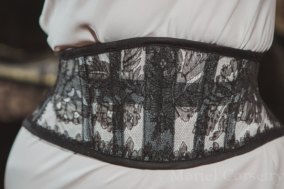 waspie corsets