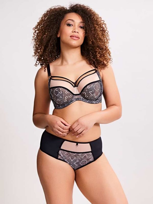 Spring lingerie