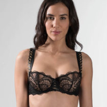 bra straps