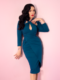 15 Curve Friendly Dresses to Make You Sparkle and Shine - The Breast Life