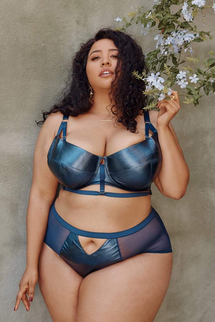 full-bust and plus-size