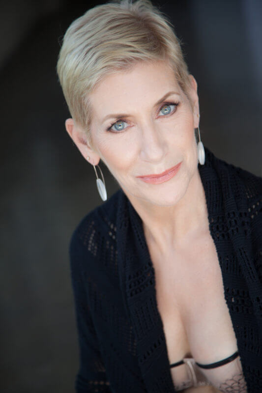 Elisabeth Dale headshot